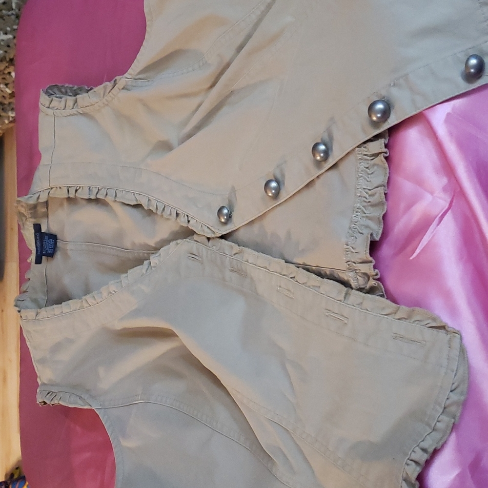 Top - Picture 4 of 8